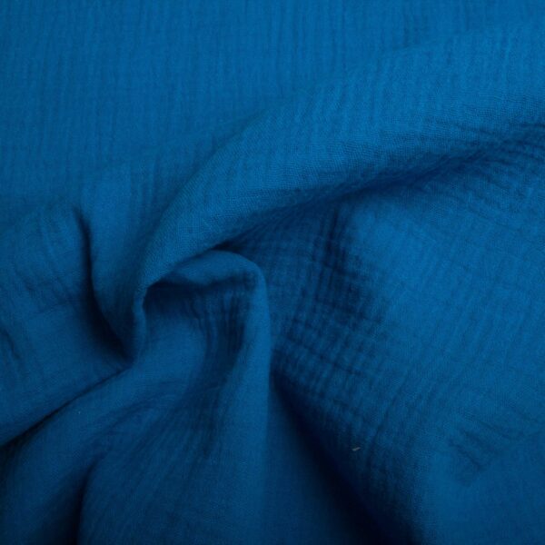 Photographie d'un tissu Double Gaze Bleu Royal